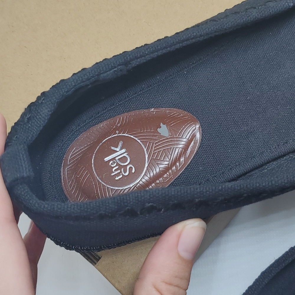 The Sak Multicolored Knitted Loafer Shoes in Women's Size 8 - Picture 7 of 12